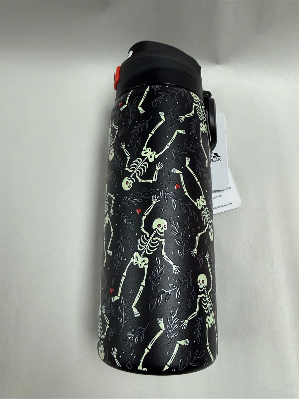 Hydrapeak Halloween Black 32 Oz tumbler with skeletons that glow in the dark